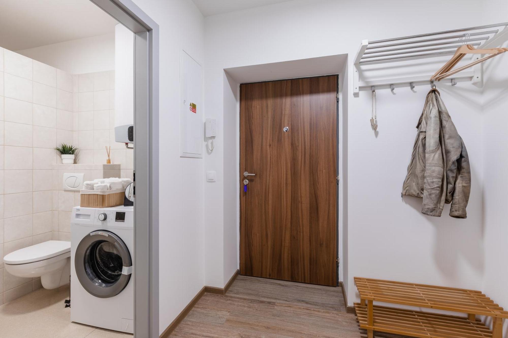 Romanticky Loft Parking U Hlavniho Nadrazi ออลอโมตซ์ ภายนอก รูปภาพ